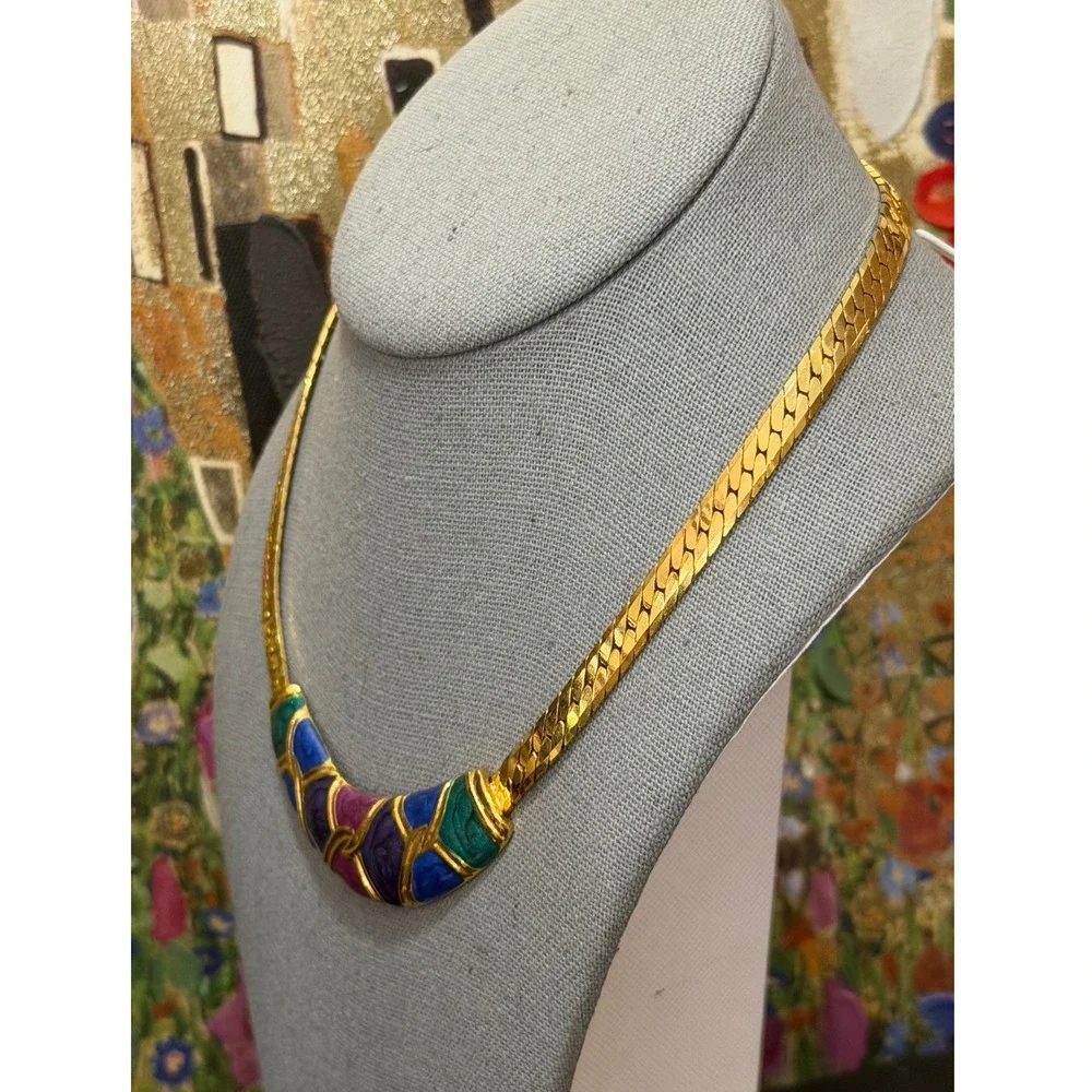 Vintage Enamel Jewel Tone Collar Necklace Womens Gold Tone Herringbone 16